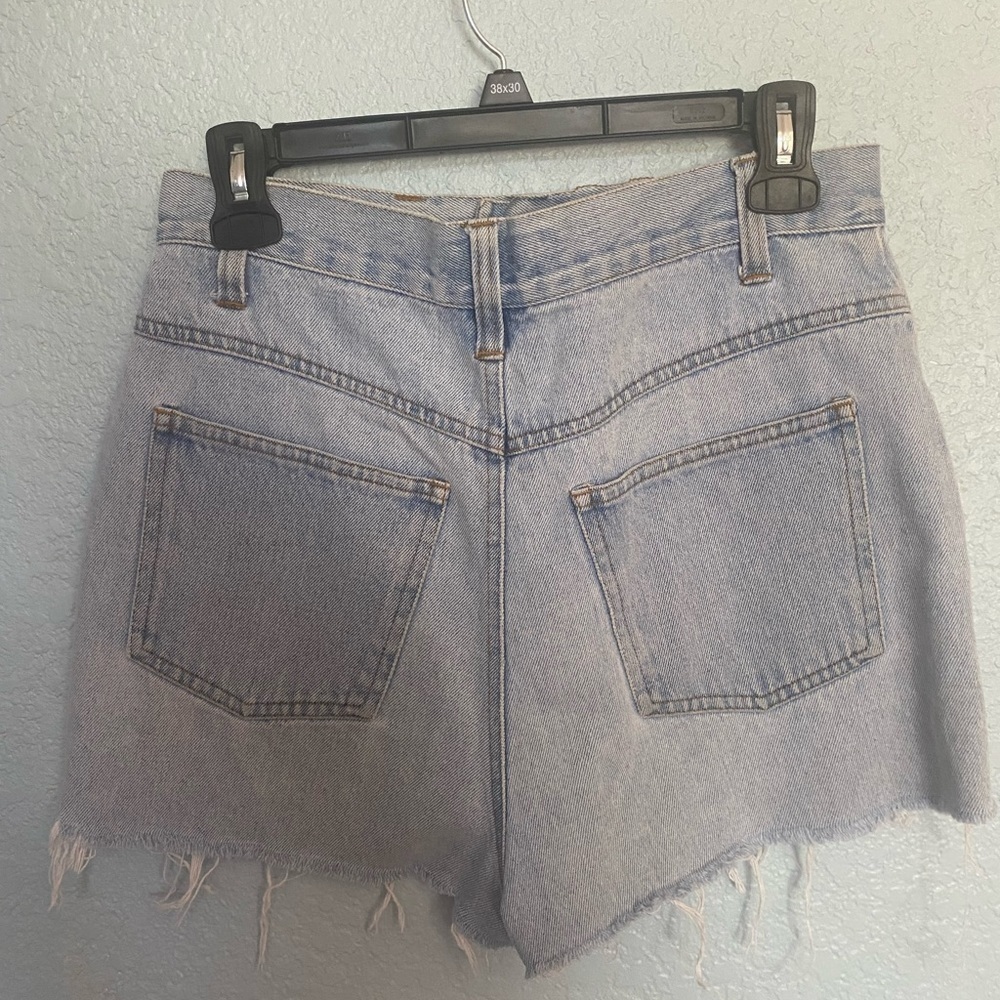 VINTAGE Y2K fore warned shorts size 8, cut offs